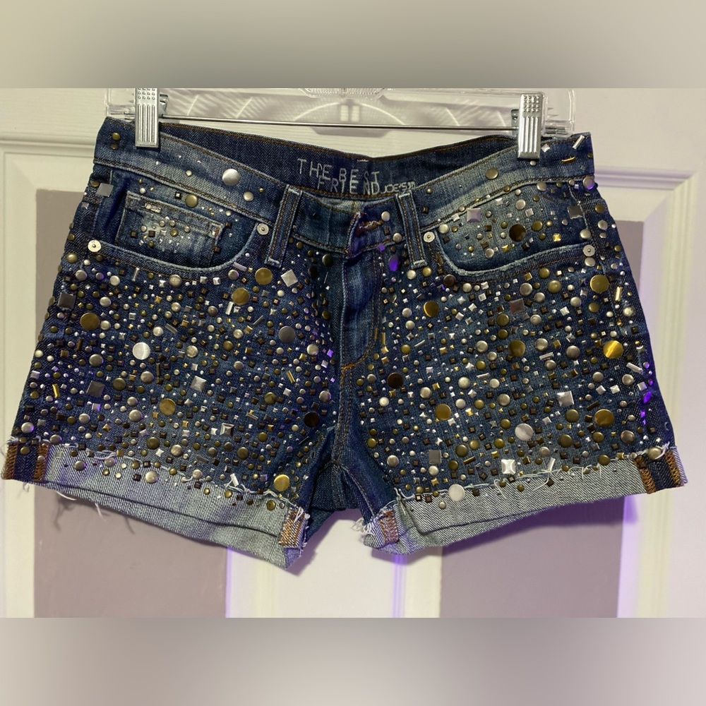JOE’S JEANS “THE BEST FRIEND” STUD EMBELLISHED-SHORTS. Size 25
